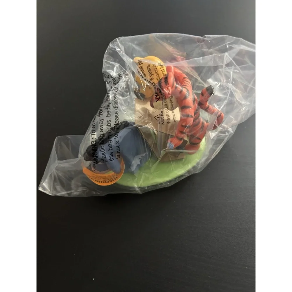 Deco pac Cake Topper Tigger Eeyore Pooh Bear Disney Figurines Childs Play Toy